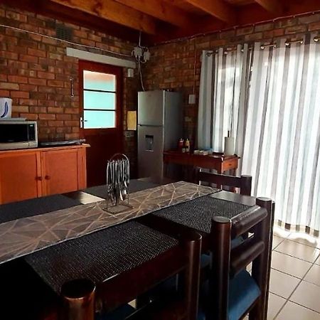 Cozy Cottage +/- 500M From The Beach Cape Town Eksteriør bilde