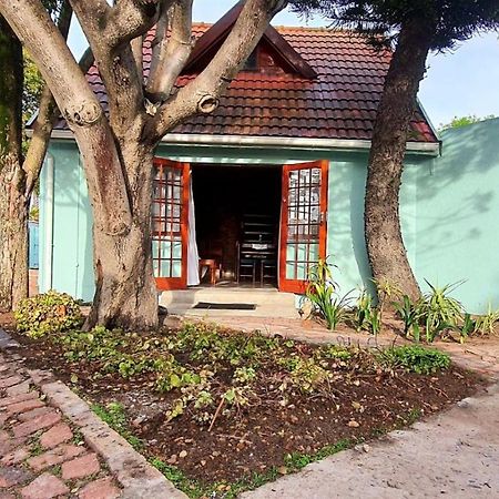Cozy Cottage +/- 500M From The Beach Cape Town Eksteriør bilde