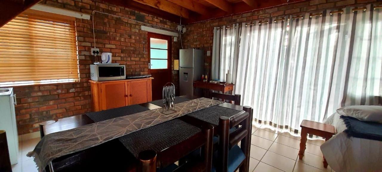Cozy Cottage +/- 500M From The Beach Cape Town Eksteriør bilde
